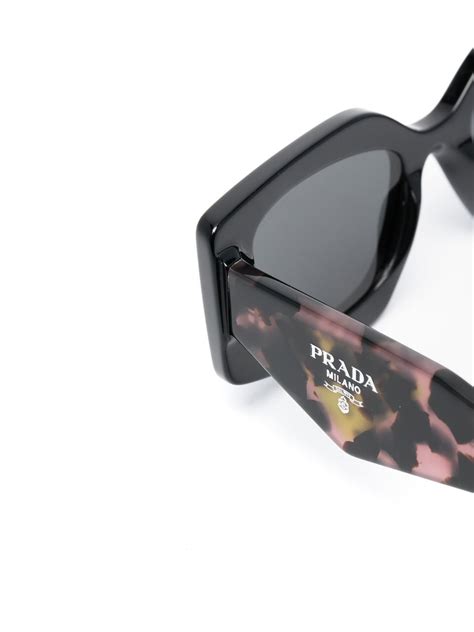 prada leopard print sunglasses